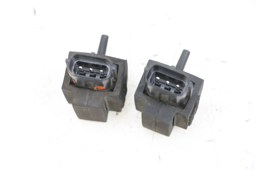 photo de SENSOR PRESION AIRE SUZUKI BURGMAN 650 (2013 - 2020) - Detalle de la pieza