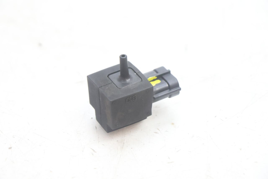 photo de SENSOR PRESION AIRE SUZUKI BURGMAN EXECUTIVE ABS 650 (2006 - 2012) - Detalle de la pieza