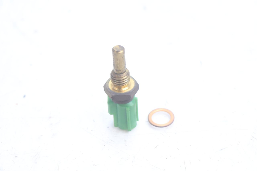 photo de SENSOR PRESION AIRE SUZUKI BURGMAN EXECUTIVE ABS 650 (2006 - 2012) - Zoom estado de uso