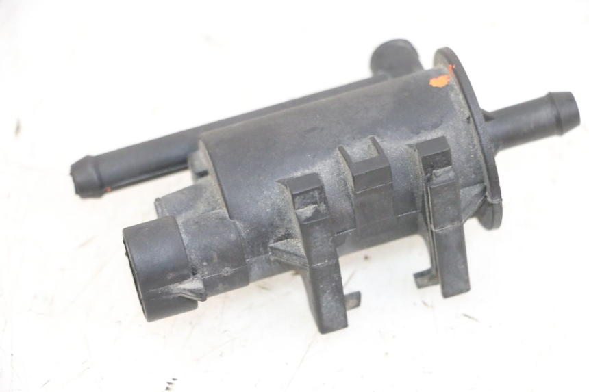 photo de SENSOR PRESION AIRE KSR CODE 125 (2018 - 2020) - Otra perspectiva