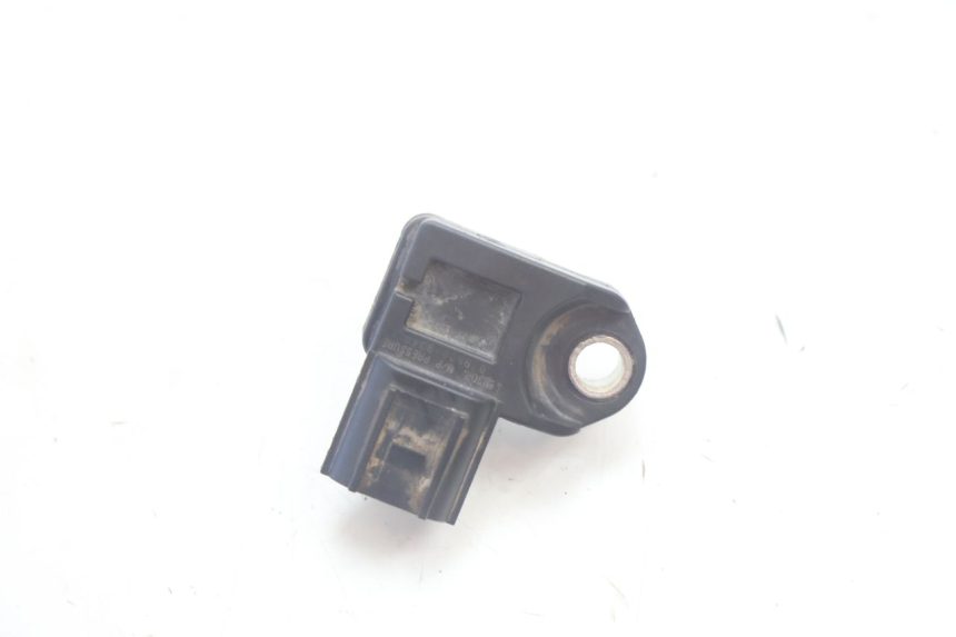 photo de SENSOR PRESION AIRE HONDA CRF CR-F 125 (2020 - 2021) - Primer plano técnico