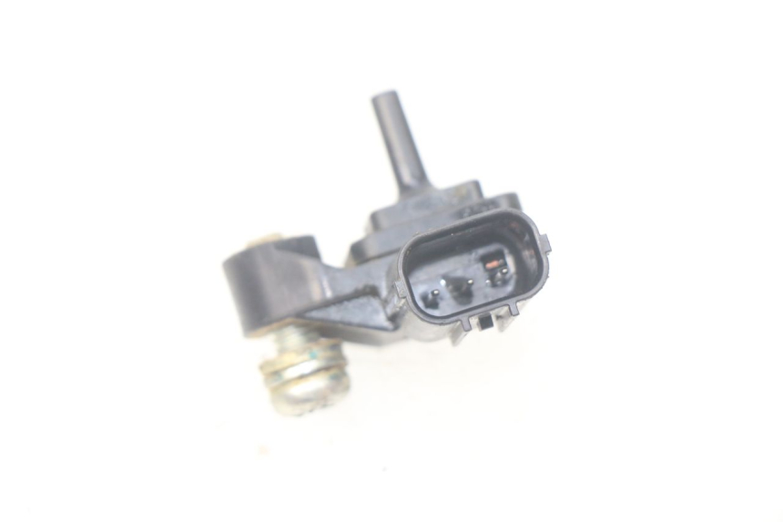 photo de SONDA PRESIÓN DE AIRE HONDA CRF 250 (2013 - 2016) - Detalle de la pieza