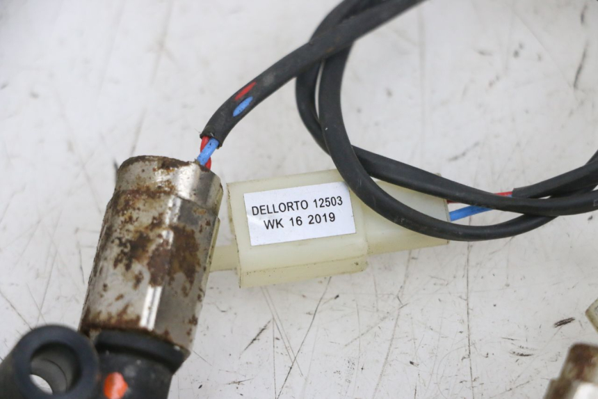 photo de SONDA PRESIÓN DE AIRE LONGJIA DIGITA 4T 50 (2019 - 2022) - Otra perspectiva