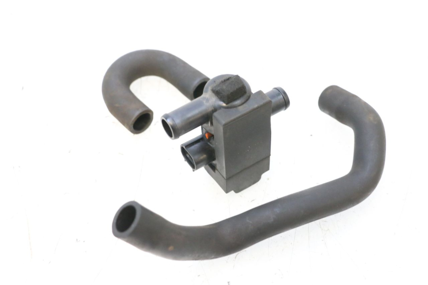 photo de SONDA DE PRESIÓN DE AIRE KAWASAKI ER-6 ER6 F ABS 650 (2012 - 2016) - Primer plano técnico