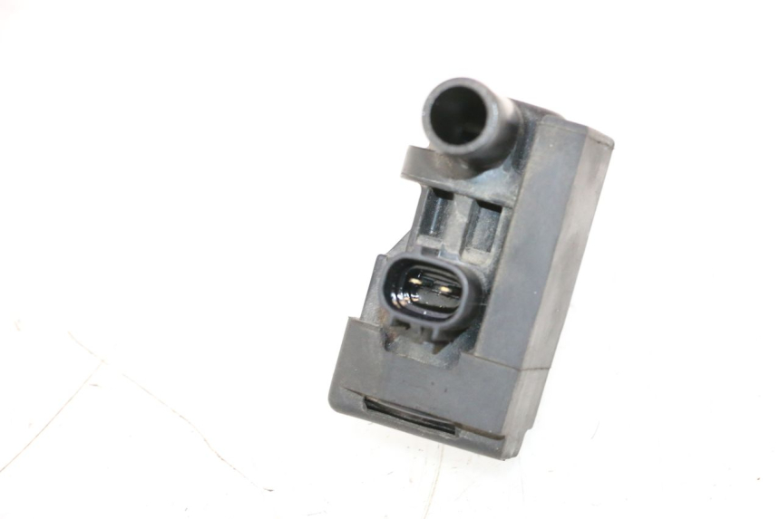 photo de SENSOR PRESION AIRE KAWASAKI ER-6 ER6 N 650 (2005 - 2009) - Detalle de la pieza