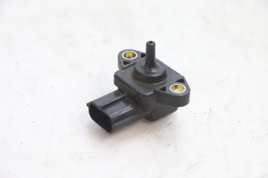 photo de SENSOR PRESION AIRE YAMAHA FJR 1300 (2001 - 2005) - Vista principal