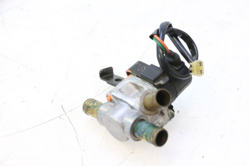photo de SENSOR PRESION AIRE YAMAHA FJR 1300 (2001 - 2005) - Zoom estado de uso