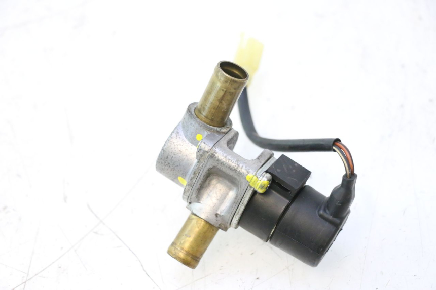 photo de SENSOR DE PRESIÓN DE AIRE HONDA FJS SILVER WING SILVERWING 400 (2005 - 2008) - Zoom estado de uso
