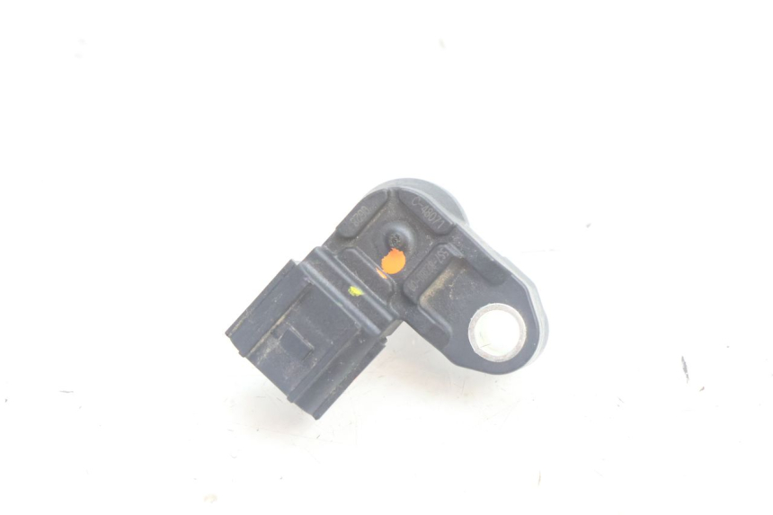 photo de SENSOR PRESION AIRE YAMAHA FZ8 800 (2010 - 2016) - Otra perspectiva