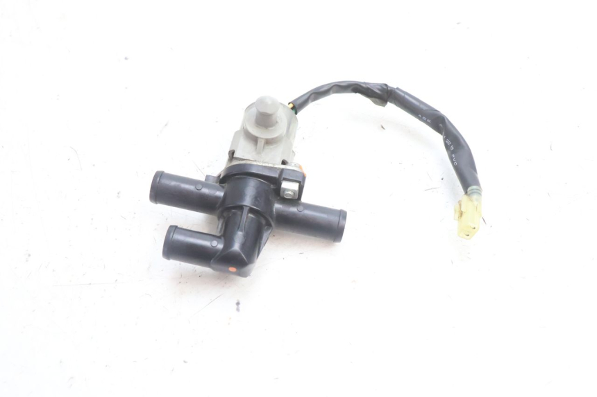 photo de SENSOR PRESION AIRE YAMAHA FZ8 800 (2010 - 2016) - Otra perspectiva