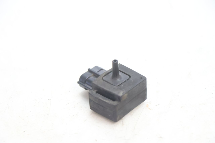 photo de SENSOR PRESION AIRE SUZUKI GSR 600 (2005 - 2012) - Zoom estado de uso