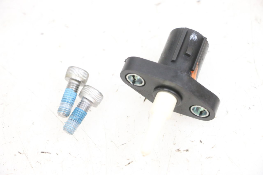 photo de SENSOR PRESION AIRE KAWASAKI KXF KX-F 250 (2017 - 2019) - Primer plano técnico