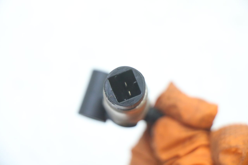 photo de SENSOR DE PRESIÓN DE AIRE PIAGGIO NEW TYPHOON 50 (2018 - 2021) - Otra perspectiva