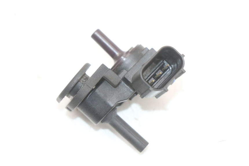 photo de SENSOR PRESION AIRE KAWASAKI NINJA 400 (2018 - 2023) - Zoom estado de uso