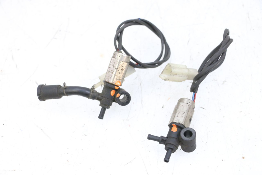 photo de SENSOR DE PRESIÓN DE AIRE SYM ORBIT III 3 4T 50 (2018 - 2021) - Detalles de los puntos de fijación