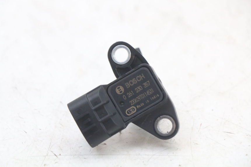 photo de SENSOR PRESION AIRE ROYAL ENFIELD CONTINENTAL GT 650 (2019 - 2024) - Zoom estado de uso
