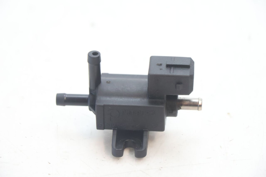 photo de SENSOR PRESION AIRE CAN-AM SPYDER RS 1000 (2008 - 2012) - Detalle de la pieza