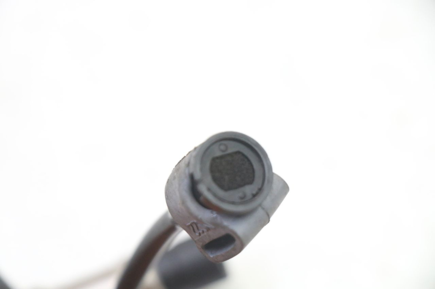 photo de SENSOR PRESION AIRE APRILIA SR 2T 50 (2018 - 2022) - Primer plano técnico