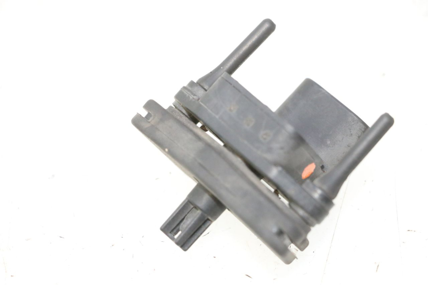 photo de SENSOR PRESION AIRE DUCATI SS IE DS CARENEE 1000 (2002 - 2006) - Zoom estado de uso