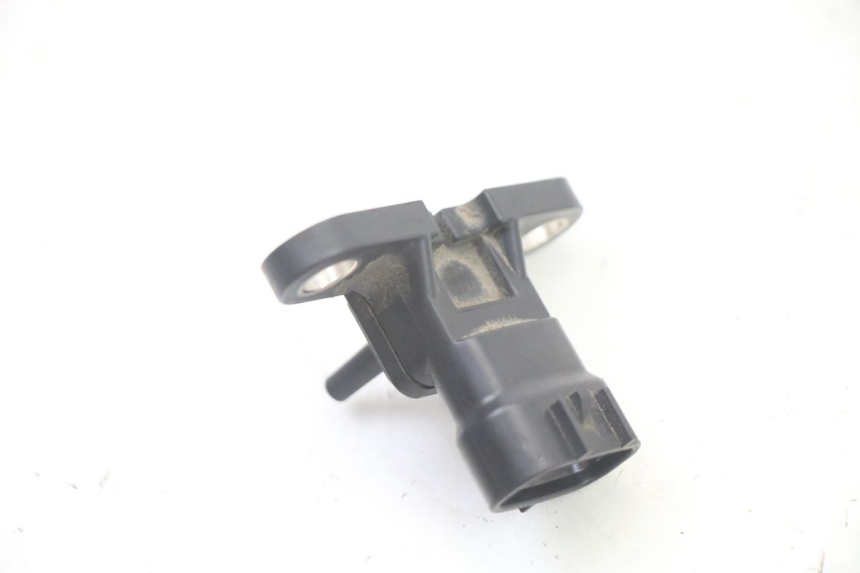 photo de SENSOR DE PRESIÓN DE AIRE YAMAHA X-MAX XMAX 125 (2010 - 2013) - Otra perspectiva