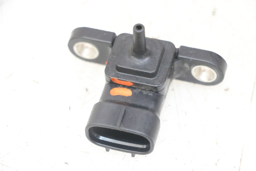 photo de SENSOR DE PRESIÓN DE AIRE YAMAHA X-MAX XMAX 125 (2010 - 2013) - Vista principal