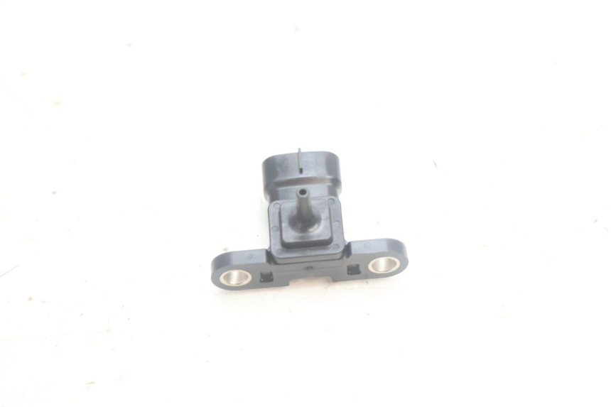 photo de SENSOR DE PRESIÓN DE AIRE YAMAHA XMAX X-MAX 125 (2006 - 2009) - Detalle de la pieza