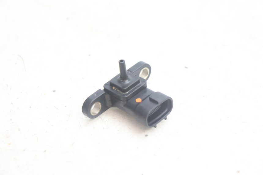 photo de SENSOR DE PRESIÓN DE AIRE YAMAHA XMAX X-MAX 125 (2006 - 2009) - Vista principal