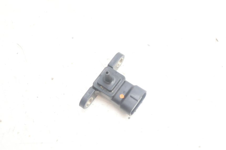 photo de SENSOR DE PRESIÓN DE AIRE YAMAHA XMAX X-MAX 125 (2006 - 2009) - Detalle de la pieza