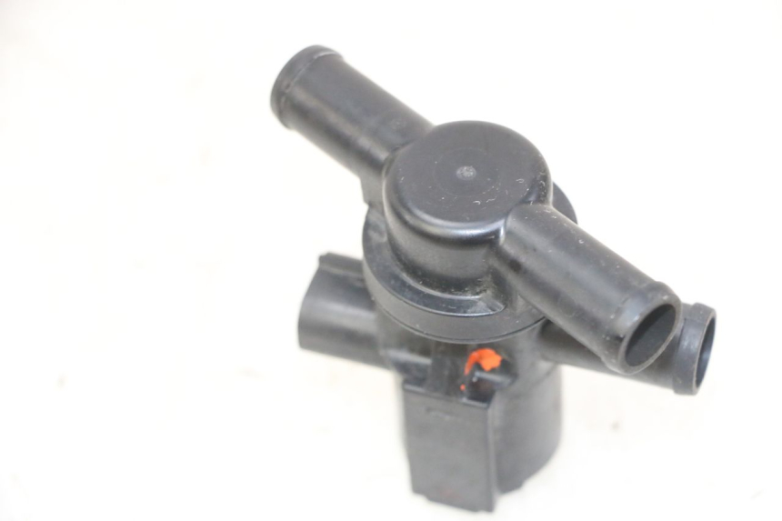 photo de SENSOR PRESION AIRE YAMAHA XJ6 ABS 600 (2008 - 2016) - Zoom estado de uso