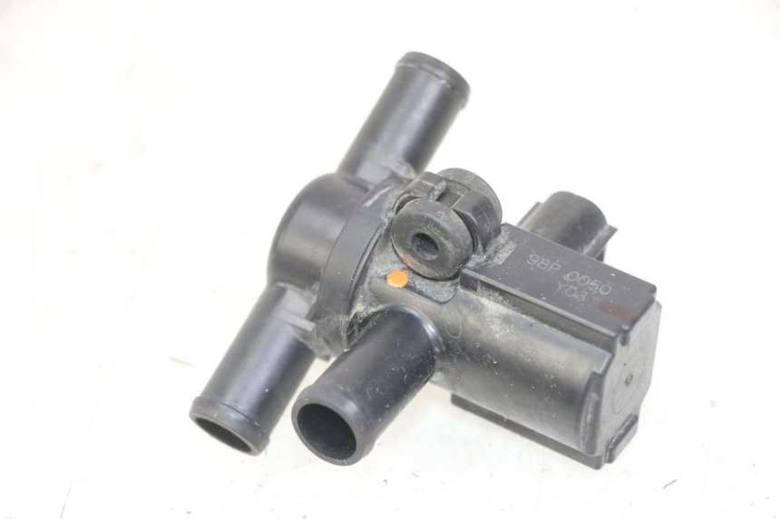 photo de SENSOR PRESION AIRE YAMAHA XJ6 ABS 600 (2008 - 2016) - Otra perspectiva