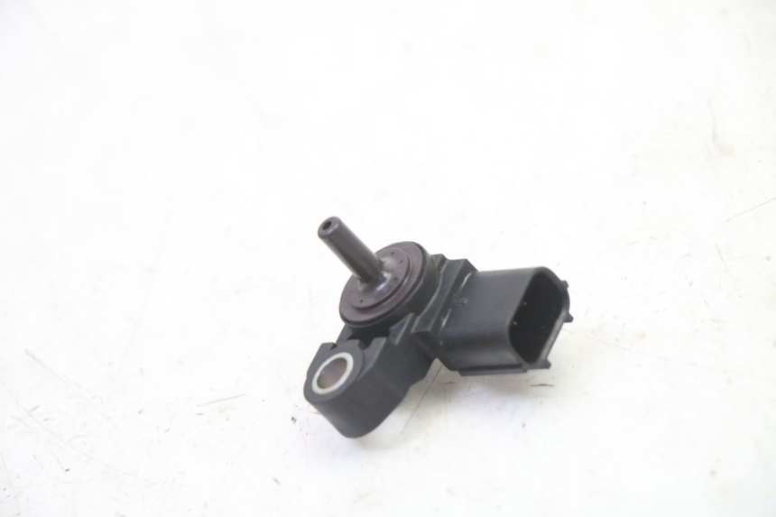 photo de SENSOR PRESION AIRE YAMAHA XJ6 ABS 600 (2008 - 2016) - Vista principal