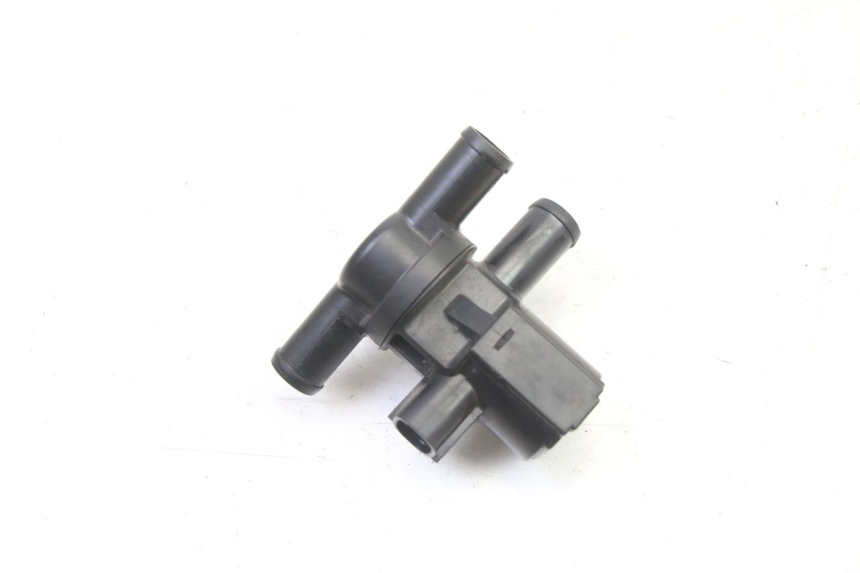 photo de SENSOR PRESION AIRE YAMAHA XJ6 ABS 600 (2008 - 2016) - Zoom estado de uso