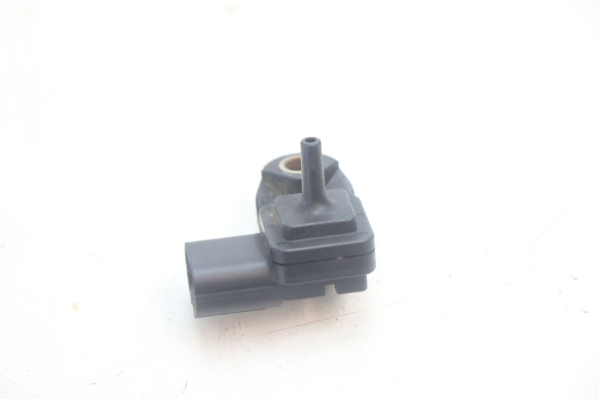 photo de SENSOR PRESION AIRE HONDA XLV VARADERO 125 (2007 - 2012) - Zoom estado de uso