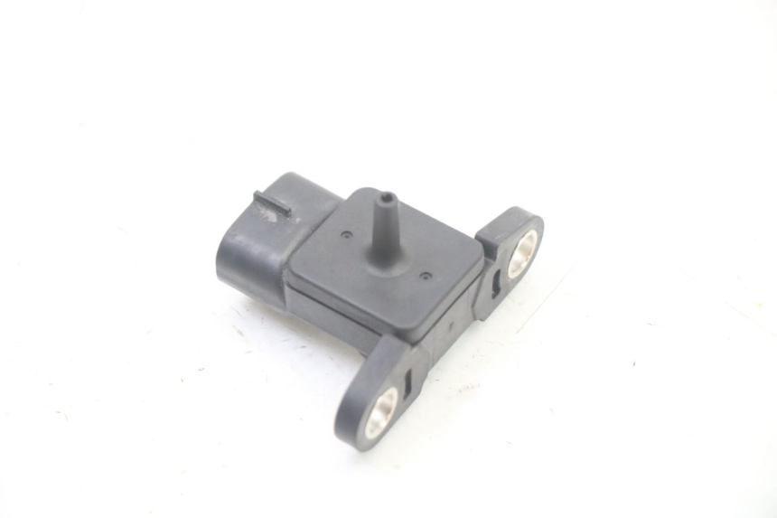photo de SENSOR PRESION AIRE YAMAHA YP X-MAX XMAX 400 (2014 - 2017) - Detalle de la pieza