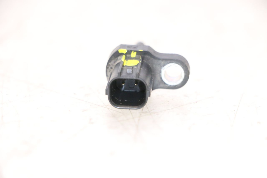photo de SENSOR PRESION AIRE YAMAHA YZF R6 600 (2008 - 2009) - Zoom estado de uso