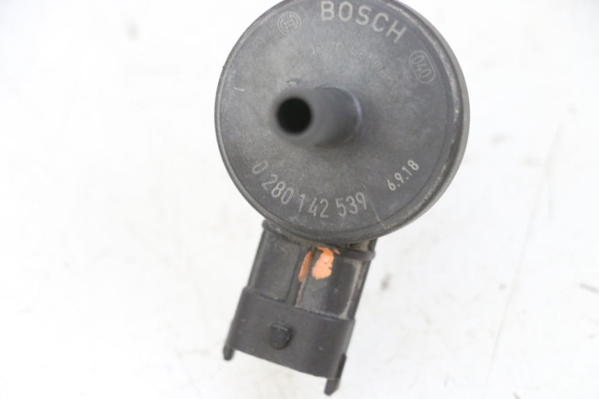 photo de SONDA PRESIÓN DE AIRE PIAGGIO ZIP 4T 50 (2018 - 2020) - Zoom estado de uso