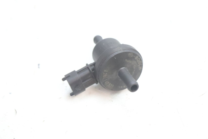 photo de SONDA PRESIÓN DE AIRE PIAGGIO ZIP 4T 50 (2018 - 2020) - Detalle de la pieza