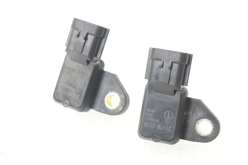 photo de SENSOR PRESION AIRE KAWASAKI ZX-6R ZX6R 636 (2003 - 2004) - Detalle de la pieza