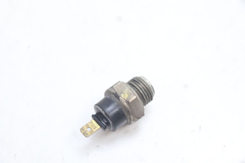 photo de SENSOR PRESION ACEITE HONDA CB F HORNET 600 (2005 - 2006) - Detalle de la pieza