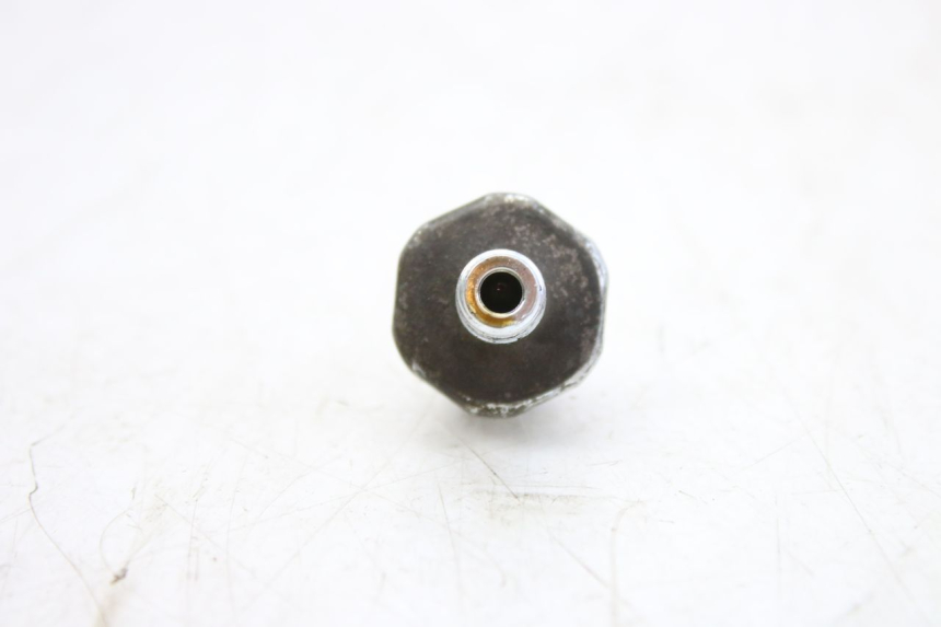 photo de SENSOR DE PRESIÓN DE ACEITE HONDA CBF 500 (2004 - 2007) - Otra perspectiva