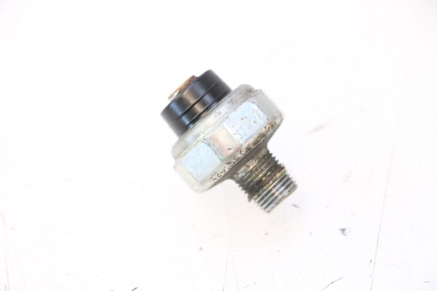 photo de SENSOR PRESION ACEITE KAWASAKI ER-6 ER6 N 650 (2005 - 2009) - Zoom estado de uso