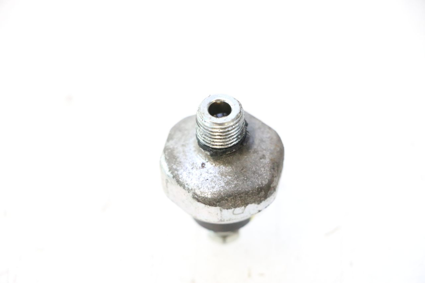 photo de SENSOR PRESION ACEITE HONDA FJS SILVER WING SILVERWING 400 (2005 - 2008) - Detalle de la pieza