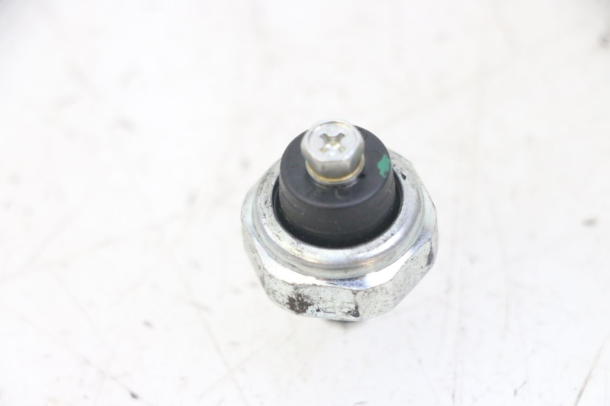 photo de SENSOR PRESION ACEITE HONDA FORZA ABS 300 (2013 - 2017) - Detalle de la pieza