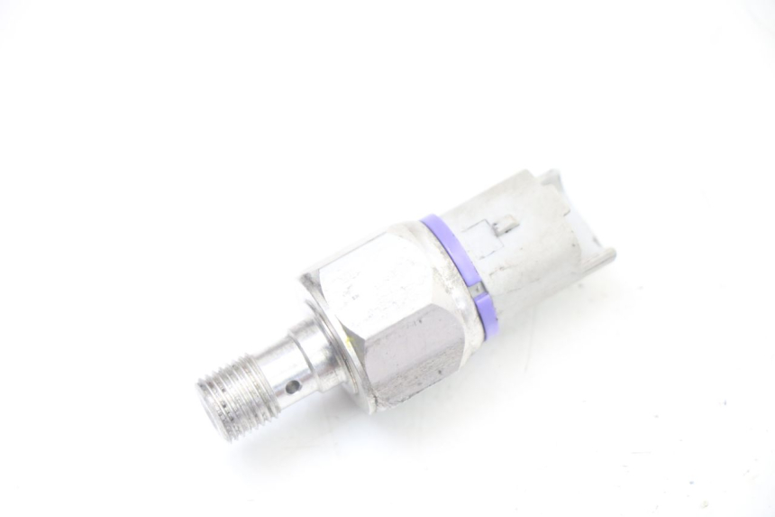 photo de FRENO SENSOR PRESION ACEITE PIAGGIO MP3 500 (2014 - 2017) - Vista principal