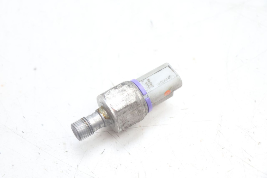 photo de SENSOR DE PRESIÓN DE ACEITE DE FRENO PIAGGIO MP3 125 (2006 - 2014) - Detalle de la pieza