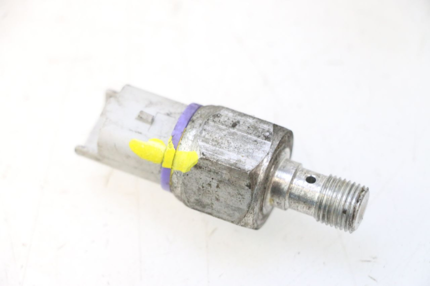 photo de FRENO SENSOR PRESION ACEITE PIAGGIO MP3 500 (2011 - 2015) - Vista principal