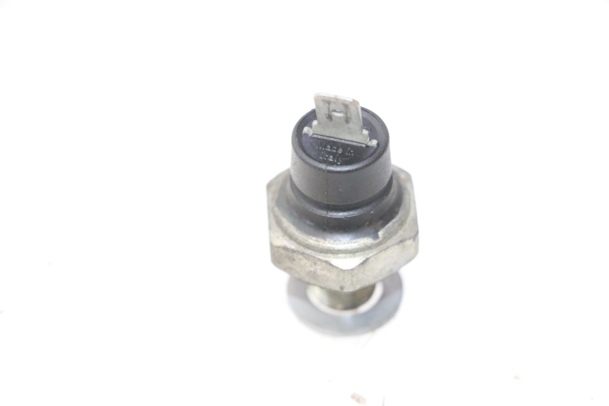 photo de SENSOR DE PRESIÓN DE ACEITE GILERA GP 800 (2007 - 2013) - Detalle de la pieza