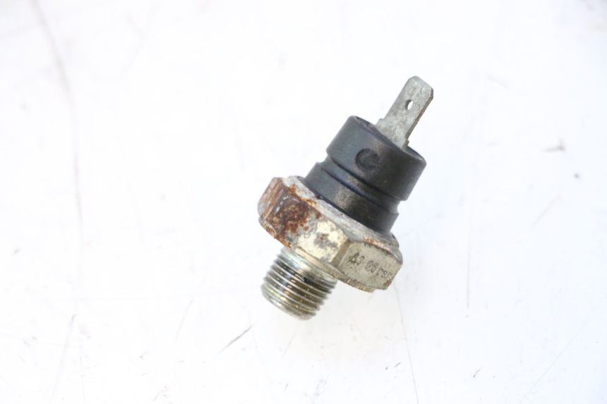 photo de SENSOR PRESION ACEITE CAN-AM SPYDER RS 1000 (2008 - 2012) - Otra perspectiva