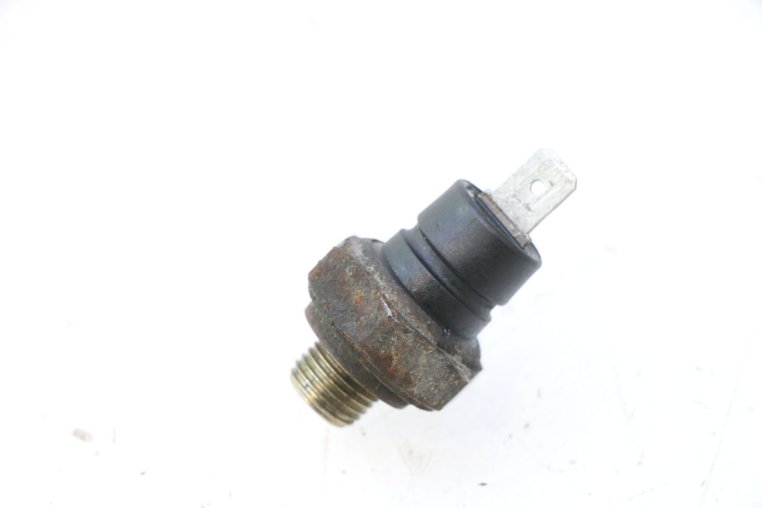 photo de SENSOR DE PRESIÓN DE ACEITE PIAGGIO X9 EVOLUTION 125 (2003 - 2007) - Detalle de la pieza