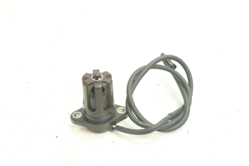 photo de SENSOR PRESION ACEITE YAMAHA YZF R6 600 (2008 - 2009) - Zoom estado de uso